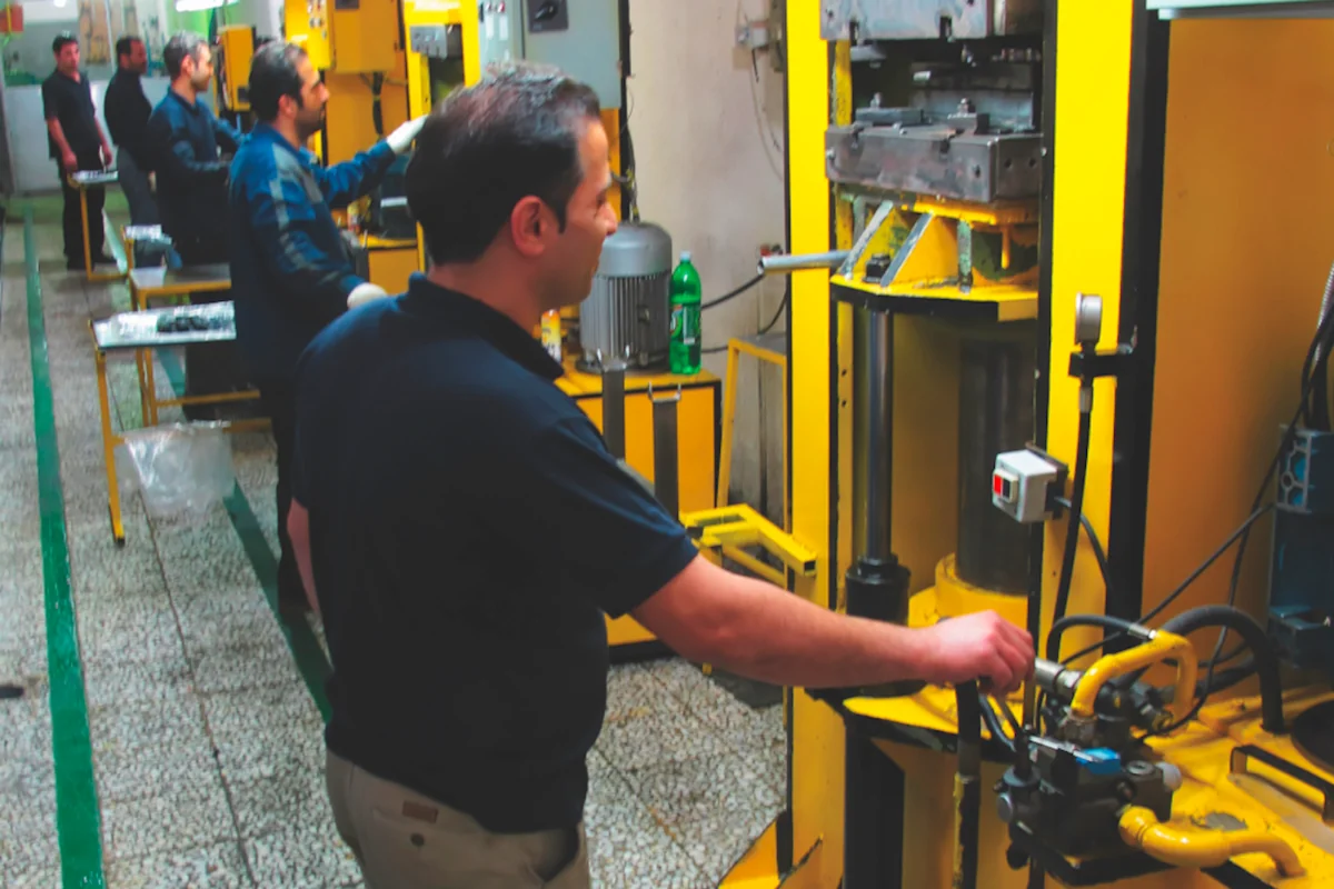 Silicone component manufacturing production